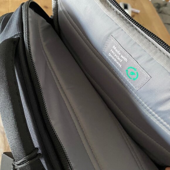 Timbuk2 Authority Laptop Backpack Deluxe -- eco black, new with tags - Picture 7 of 9